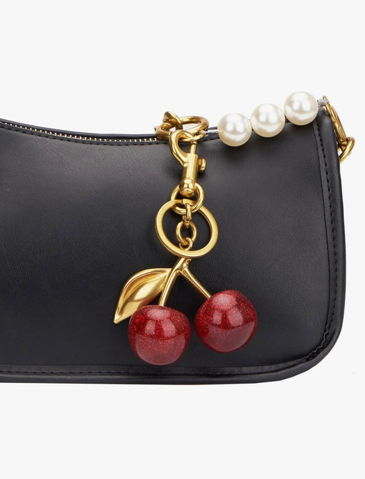 Bag Charms: Das Accessoire, das jeder Tasche das gewisse Etwas verleiht